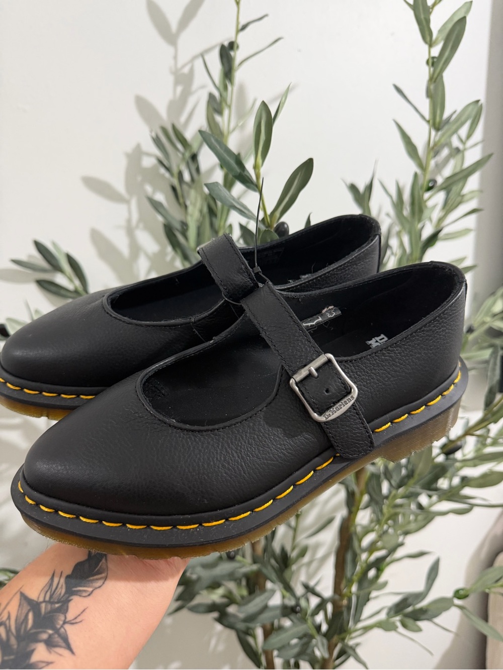 Dr. Martens ELPHIE VIRGINIA
LEATHER MARY JANE SHOES